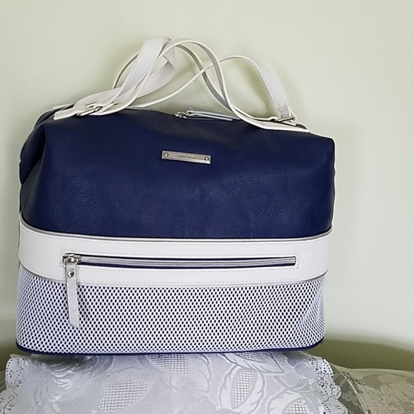 Handbag - Picture 2 of 2